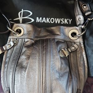 Makowsky A200532 Silver Croobody Leather Handbags